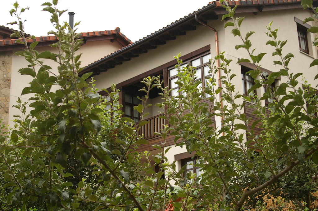 La Casona De Palu Guest House Пола де Лавиана Стая снимка