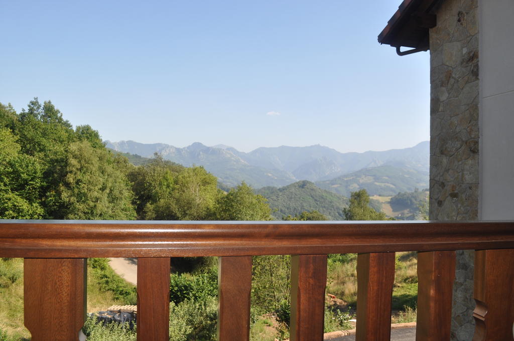 La Casona De Palu Guest House Пола де Лавиана Екстериор снимка