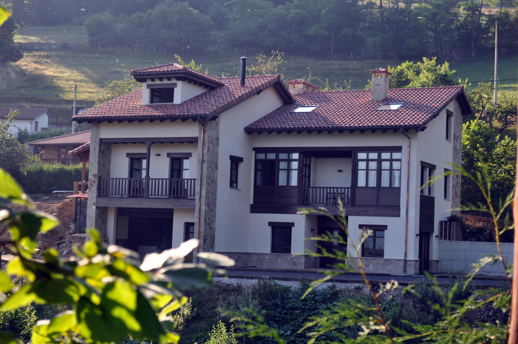 La Casona De Palu Guest House Пола де Лавиана Екстериор снимка