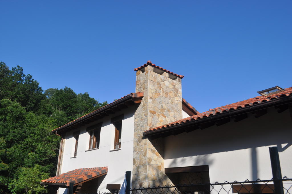 La Casona De Palu Guest House Пола де Лавиана Екстериор снимка