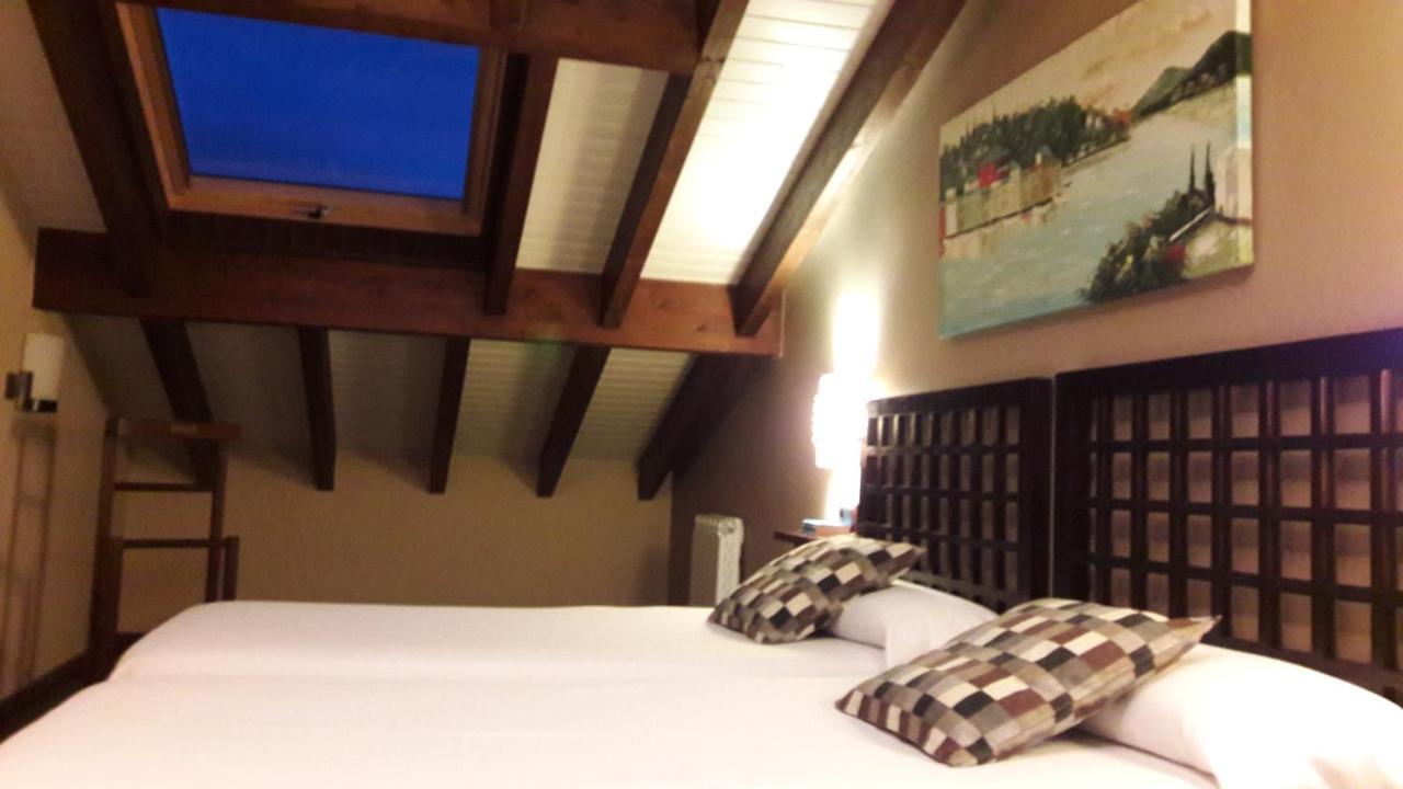 La Casona De Palu Guest House Пола де Лавиана Екстериор снимка